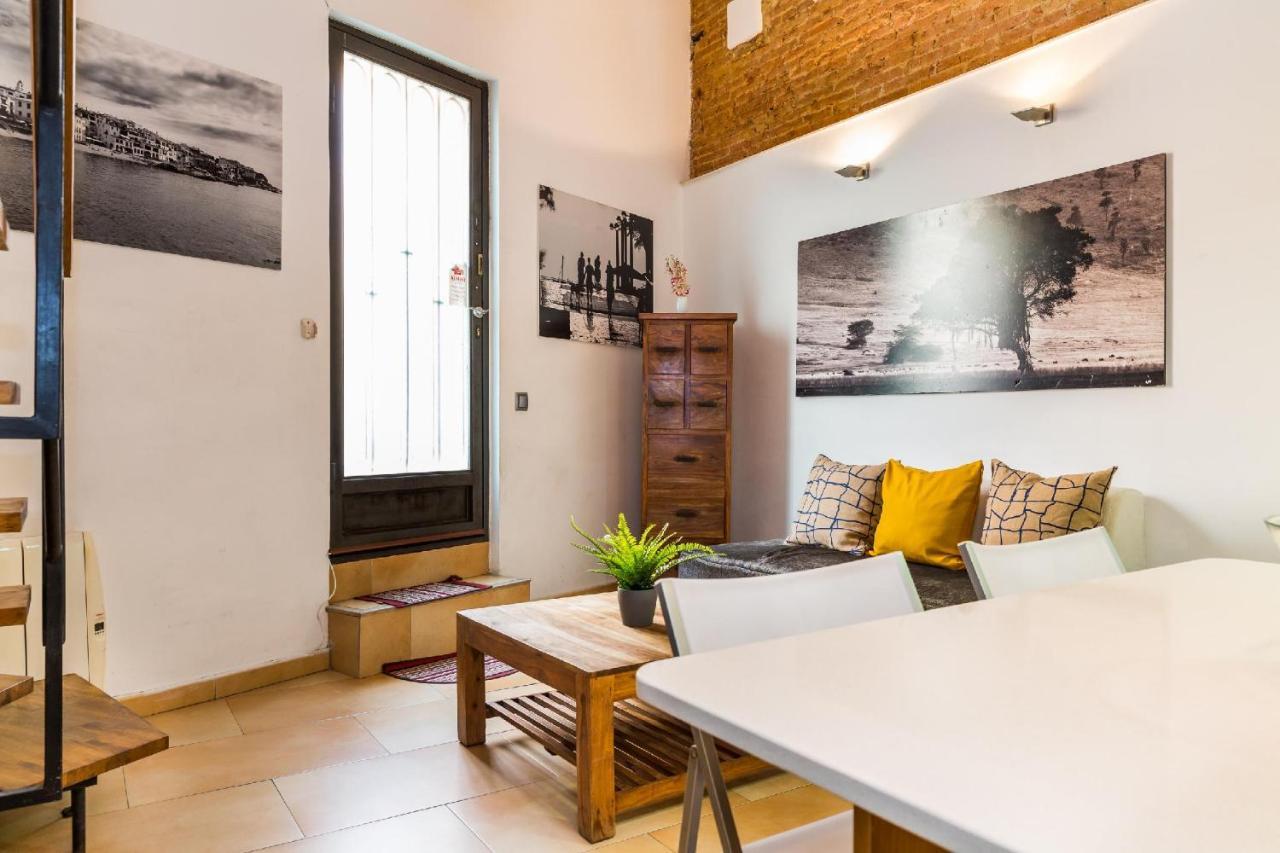 Fridays Flats Dreamy Duplex - Stylish Beach Loft Барселона Экстерьер фото